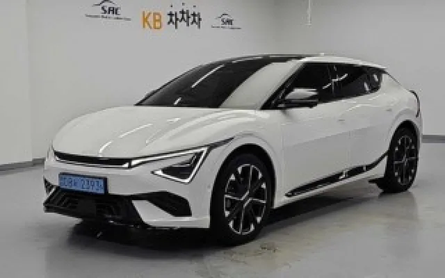 인천신용카드중고차 더 뉴 EV6 롱레인지 4WD 매물 사진 13 - 2024/10 55,522km